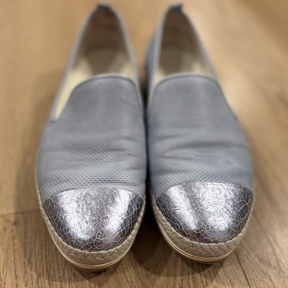 Paul Green Joaquin Espadrille Slip On Leather Loafer Cap Toe Blue/Silver SZ 8 - Picture 2 of 9